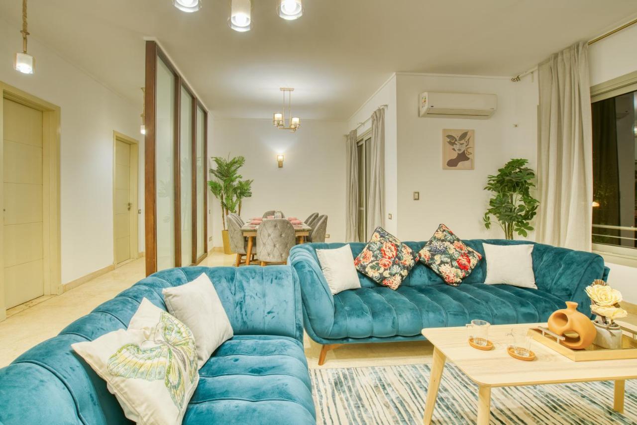 The Suites Near Auc By Elegant Cairo Exterior photo